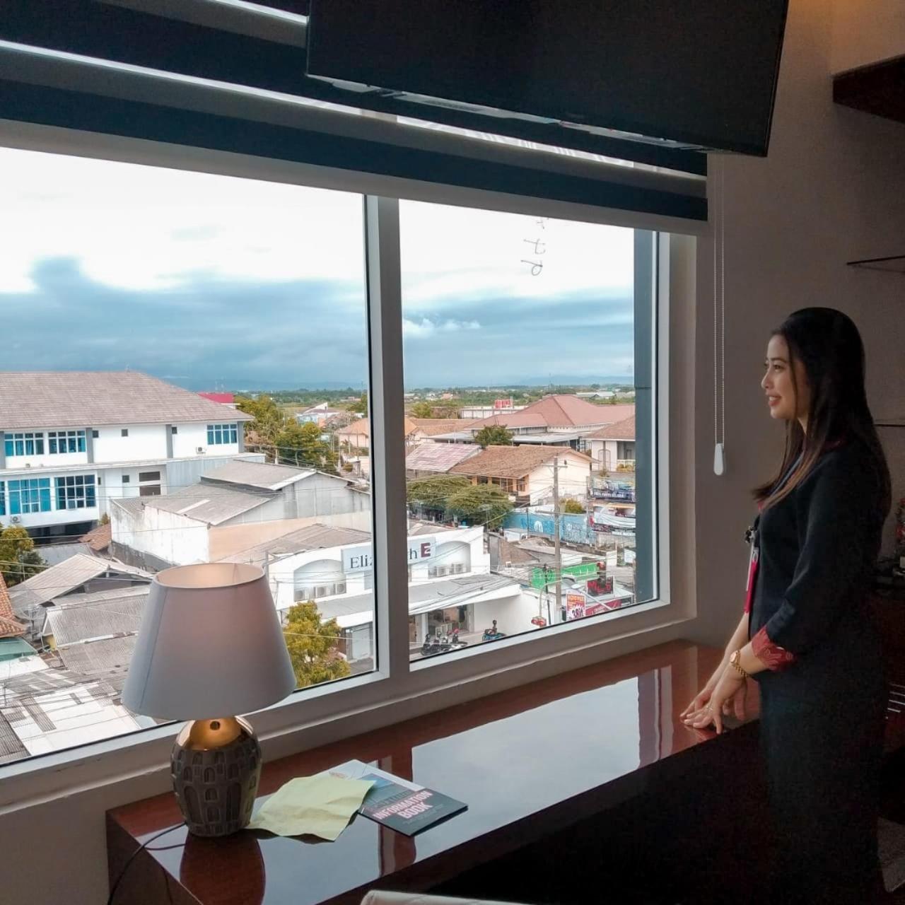 Sindoro Hotel Cilacap By Conary Dış mekan fotoğraf