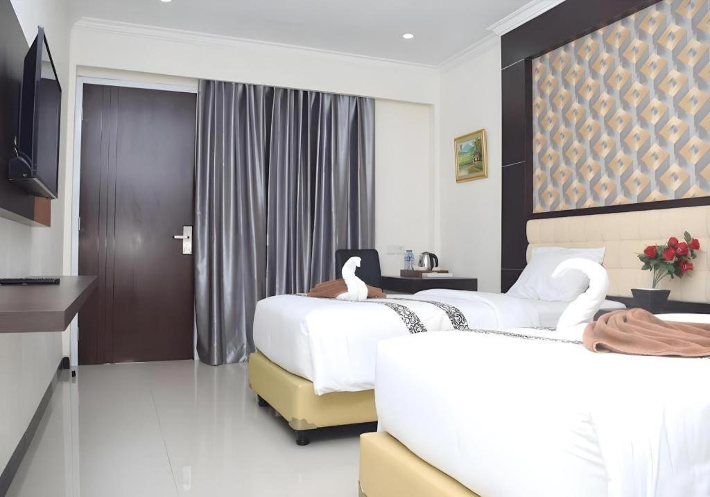 Sindoro Hotel Cilacap By Conary Dış mekan fotoğraf